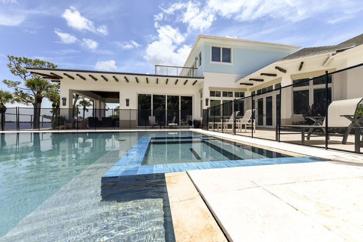 luxury swimming pools by apex pavers and pools